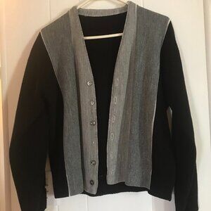 Men's Medium Vintage Two-Toned Sweater